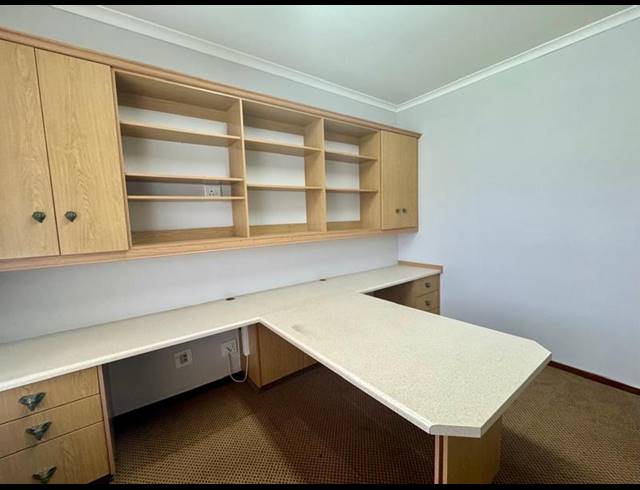 3 BEDROOM HOUSE FOR SALE IN LINKSIDE